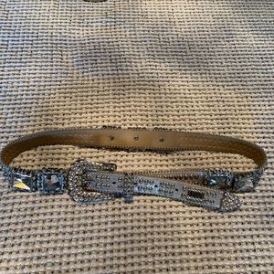 Women’s rhinestone belt